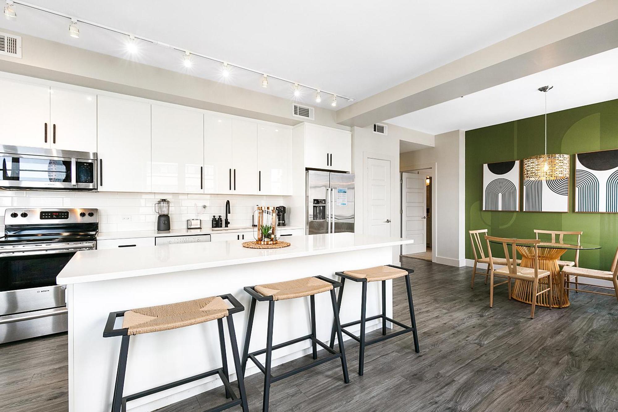 Luxury 2-Bedroom Condo Steps Away From The French Quarter New Orleans  Kültér fotó