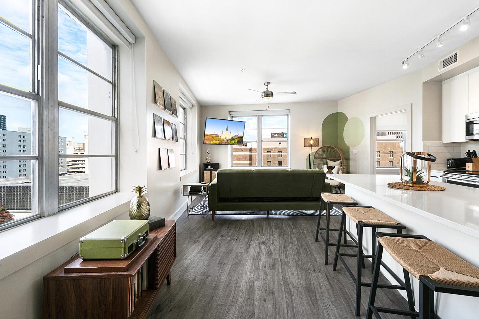 Luxury 2-Bedroom Condo Steps Away From The French Quarter New Orleans  Kültér fotó