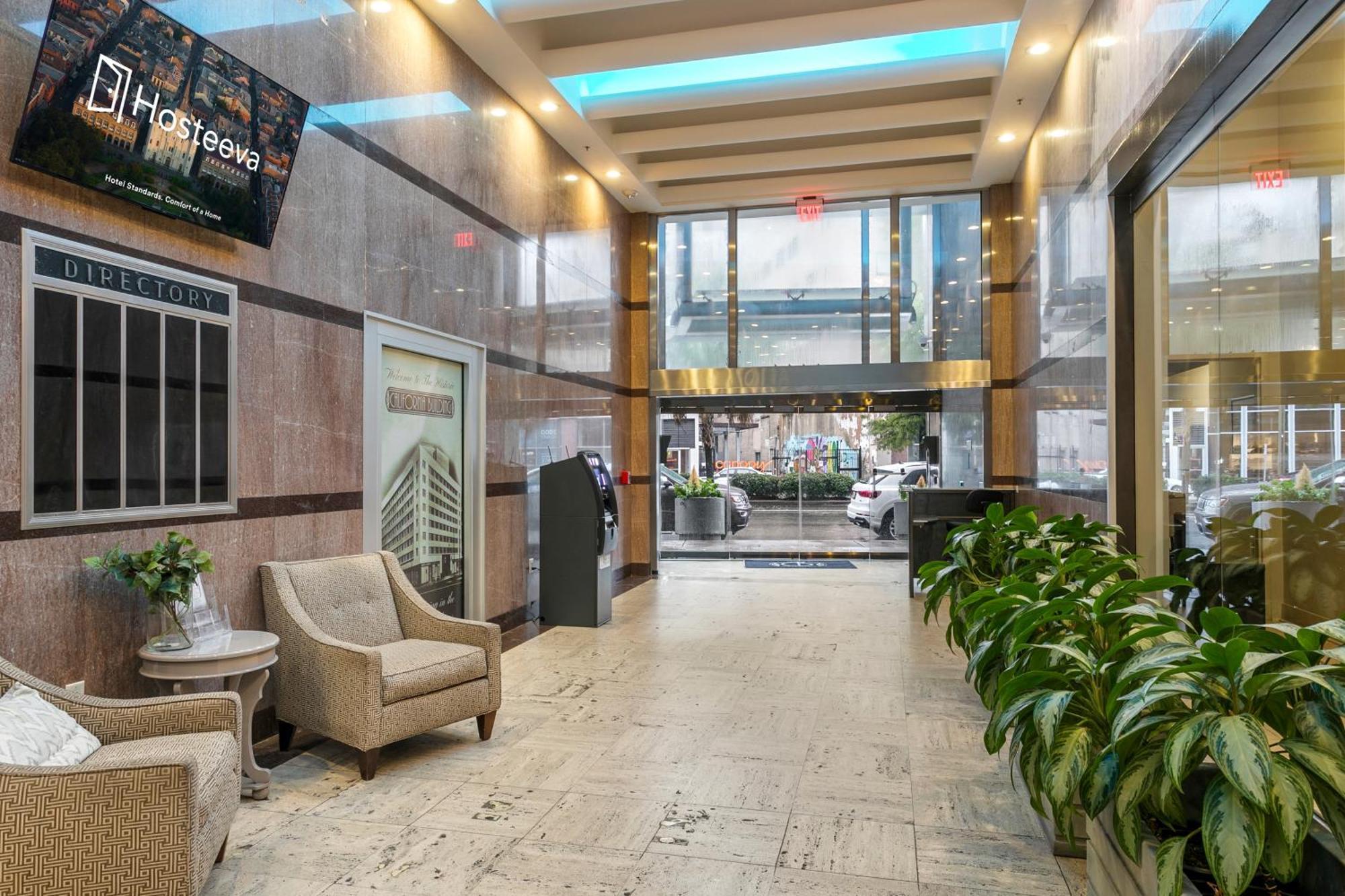 Luxury 2-Bedroom Condo Steps Away From The French Quarter New Orleans  Kültér fotó